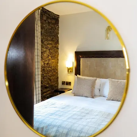 The Central House Clifden