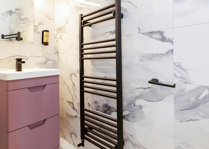 The House Szálloda *