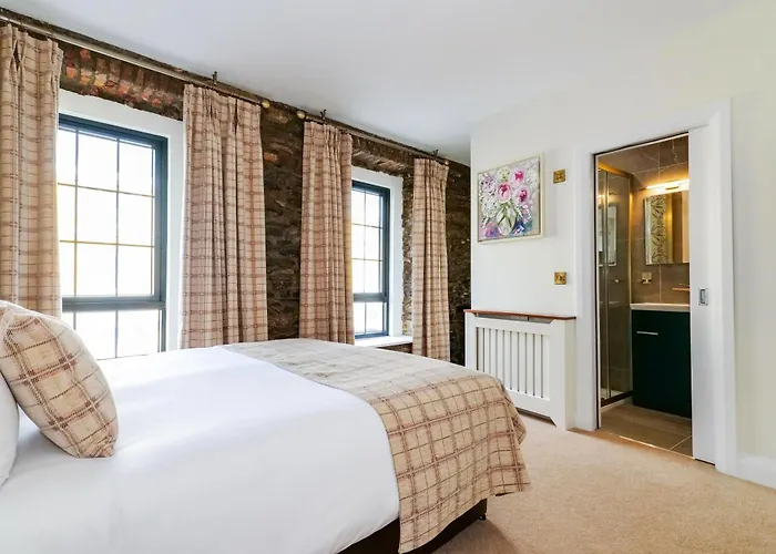 מלון The House קליפדן